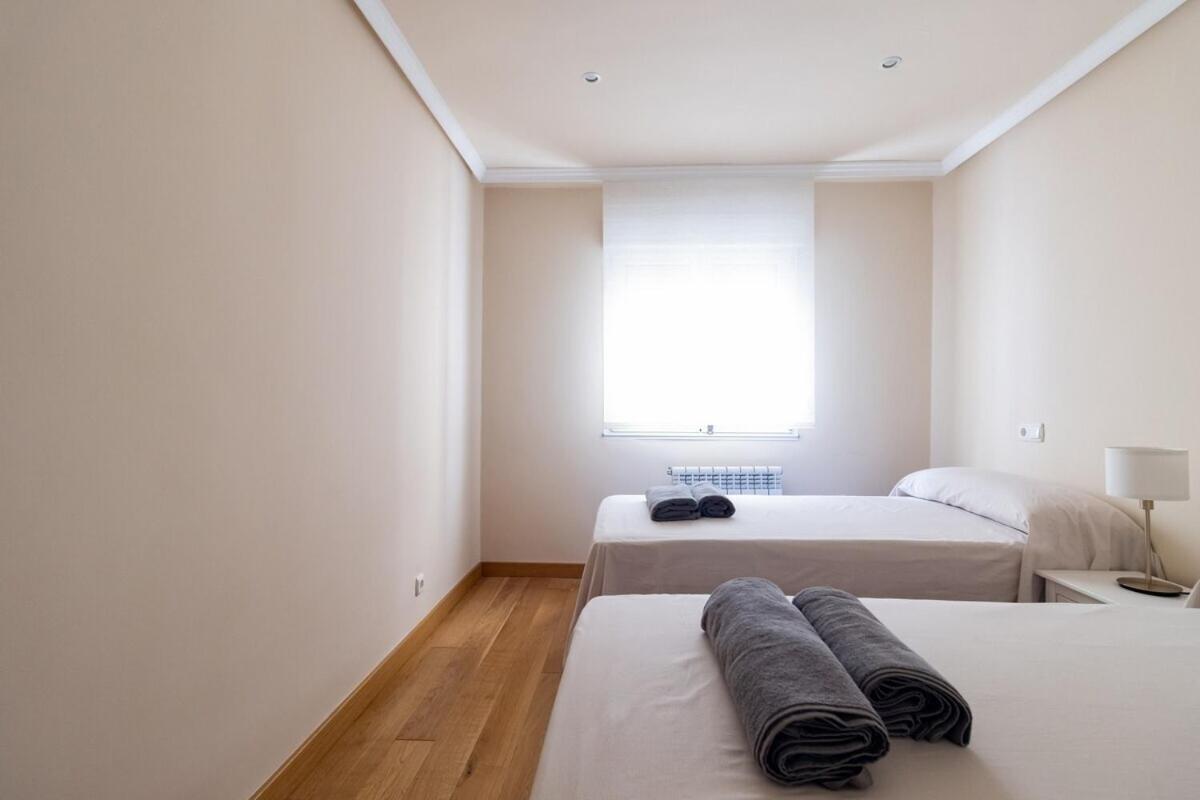 Apartamento Centro Gijon Con Parking Gijón Exterior foto