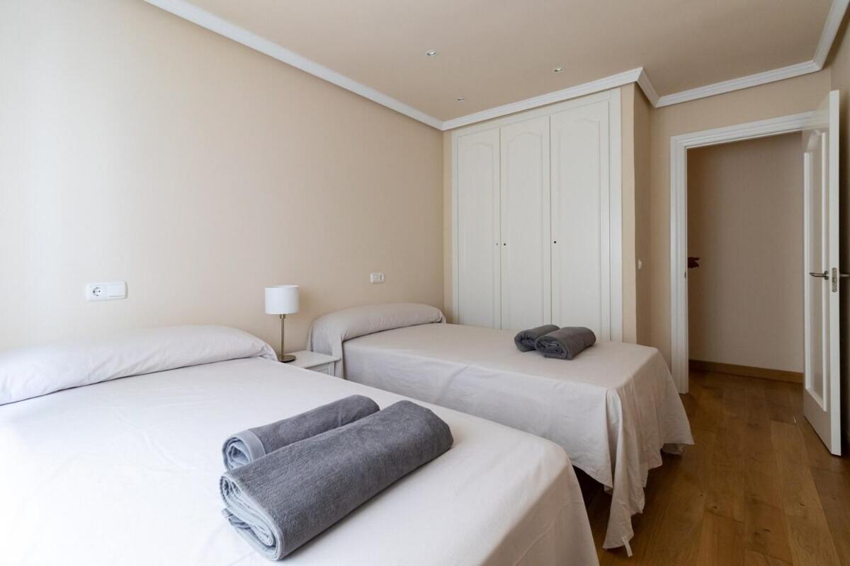 Apartamento Centro Gijon Con Parking Gijón Exterior foto