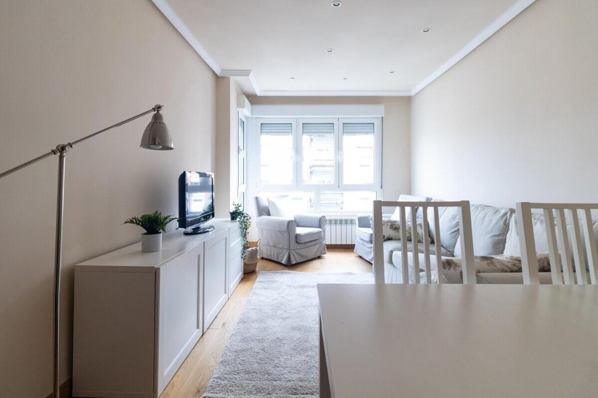 Apartamento Centro Gijon Con Parking Gijón Exterior foto