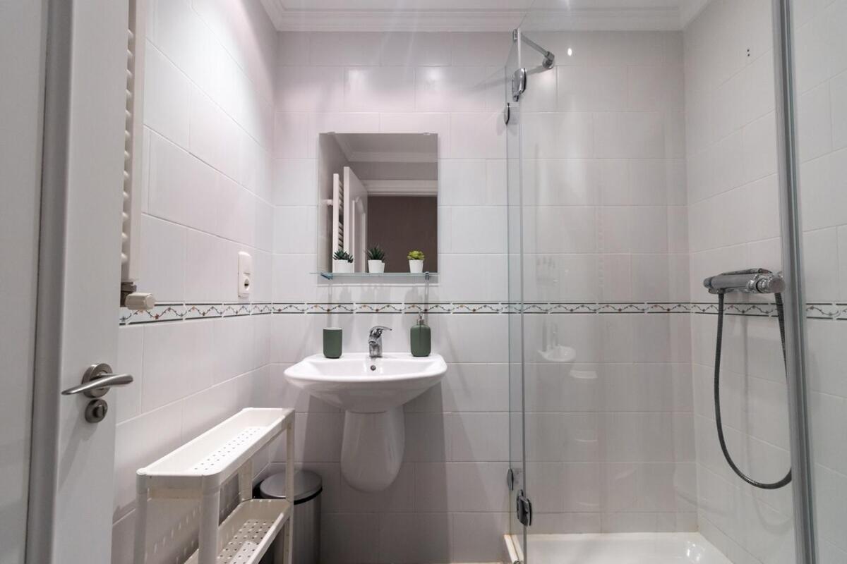 Apartamento Centro Gijon Con Parking Gijón Exterior foto